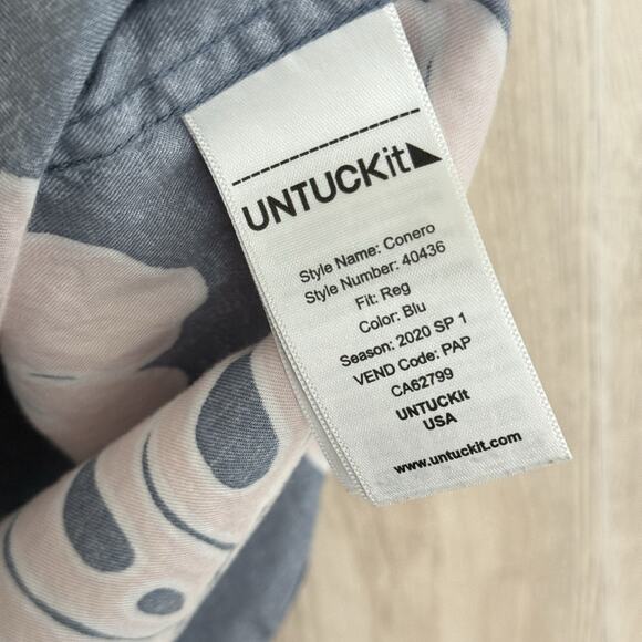 UNTUCKit Hawaiian Shirt Men’s Small Conero Palm Leaf Hibiscus Blue Pink Beach - Picture 6 of 13